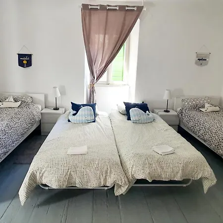 Stone House Olsavinia Close To The Kaštela