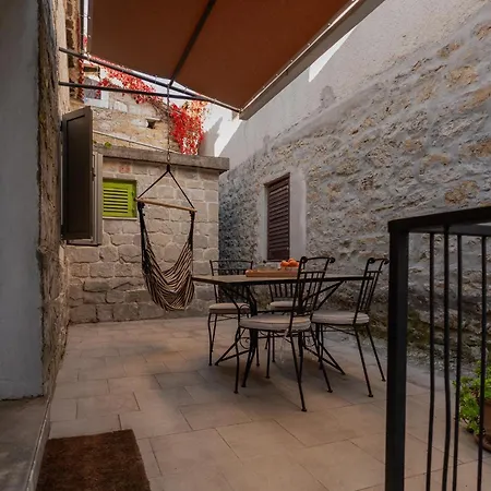 بيت للعطل Stone House Olsavinia Close To The